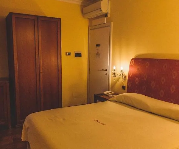 Hotel Canella *